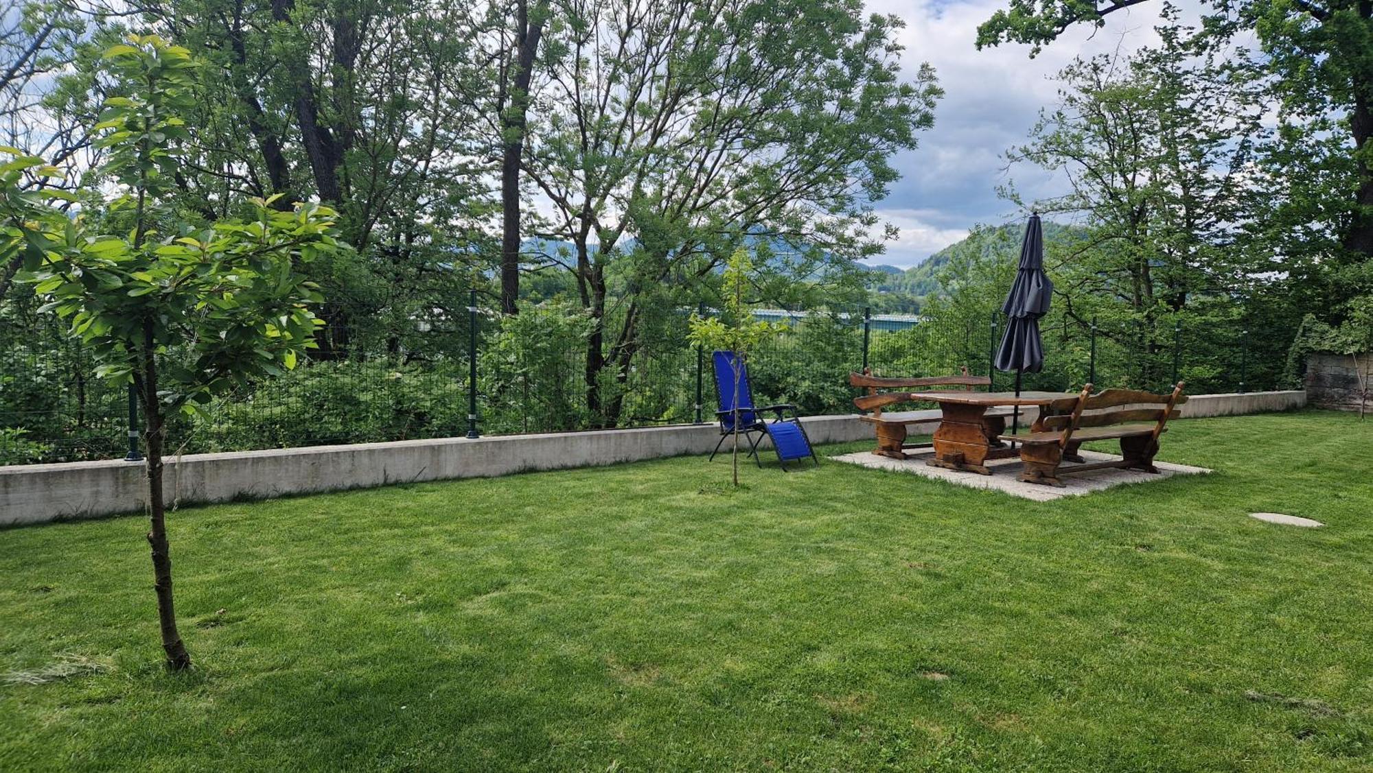 Hisa Bizjak Kranj Exterior foto
